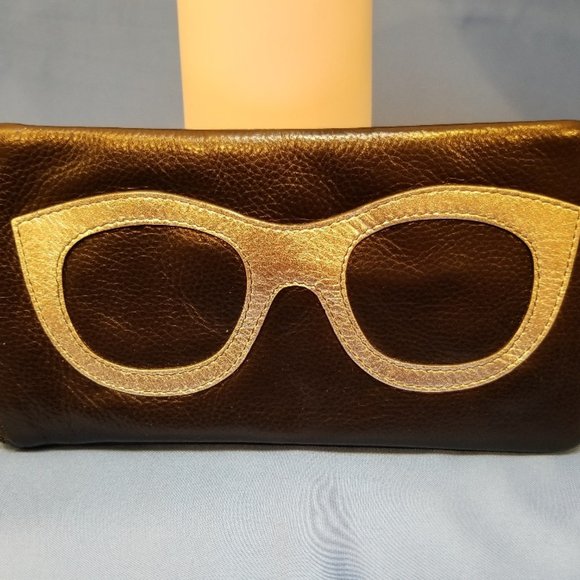ILI Genuine Leather Eyeglass Holder Brand New - Picture 1 of 3